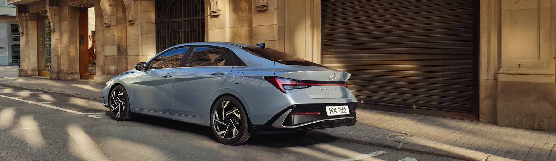 Дизайн Hyundai ELANTRA | Сучасний Седан | Авто Лідер Захід - фото 6