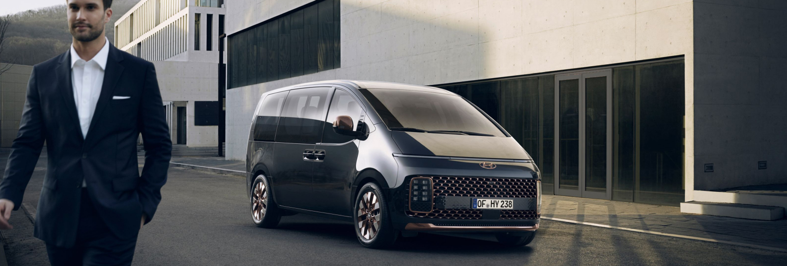 Дизайн STARIA | Футуристичний Мінівен | Авто Лідер Захід - фото 6